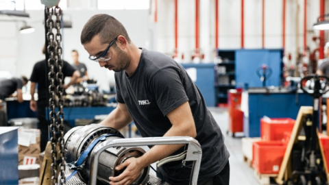 4008云顶集团 迎来新里程碑：2023年再造作零部件达 10 万件